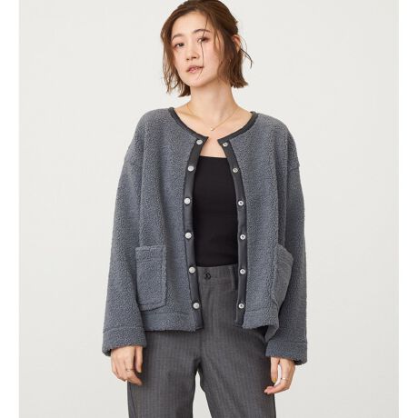 [^ԁFST126-0001]Fabric\ʂ͏_炩ALȕ\̃{AfށAnɂ͔̗ǂLт₩ȃbVfނgpB̓̑fނ̑gݍ킹ɂAgƉKȒSn𗼗܂By₩ȂۉAH^~܂Œ􂵂܂BDesign / Silhouette񂵗͔QȃXEFbgJ[fBKƓtBbgŁACyɉHDAE^[łB񌳂ƌVvȃm[J[fUCAJWAȃ{AfނɏivXBgh̃{AfޑŜɎ{ꂽ̃pCsOAX^CbVȃANZgƂȂAJWAȂꂽۂ^܂BCoordinate悭Z߂̃OXƃVvȃm[J[fUCȂ̂ŁAǂȃ{gXƂoX₷̂́BChpctAXJ[gȂǃ{[̂{gXƍ킹ĂAƂ܂Ƃ܂܂BƉHD邾ŁA܂V[Y[hՂ̒ȂAH~̃}XgACełB