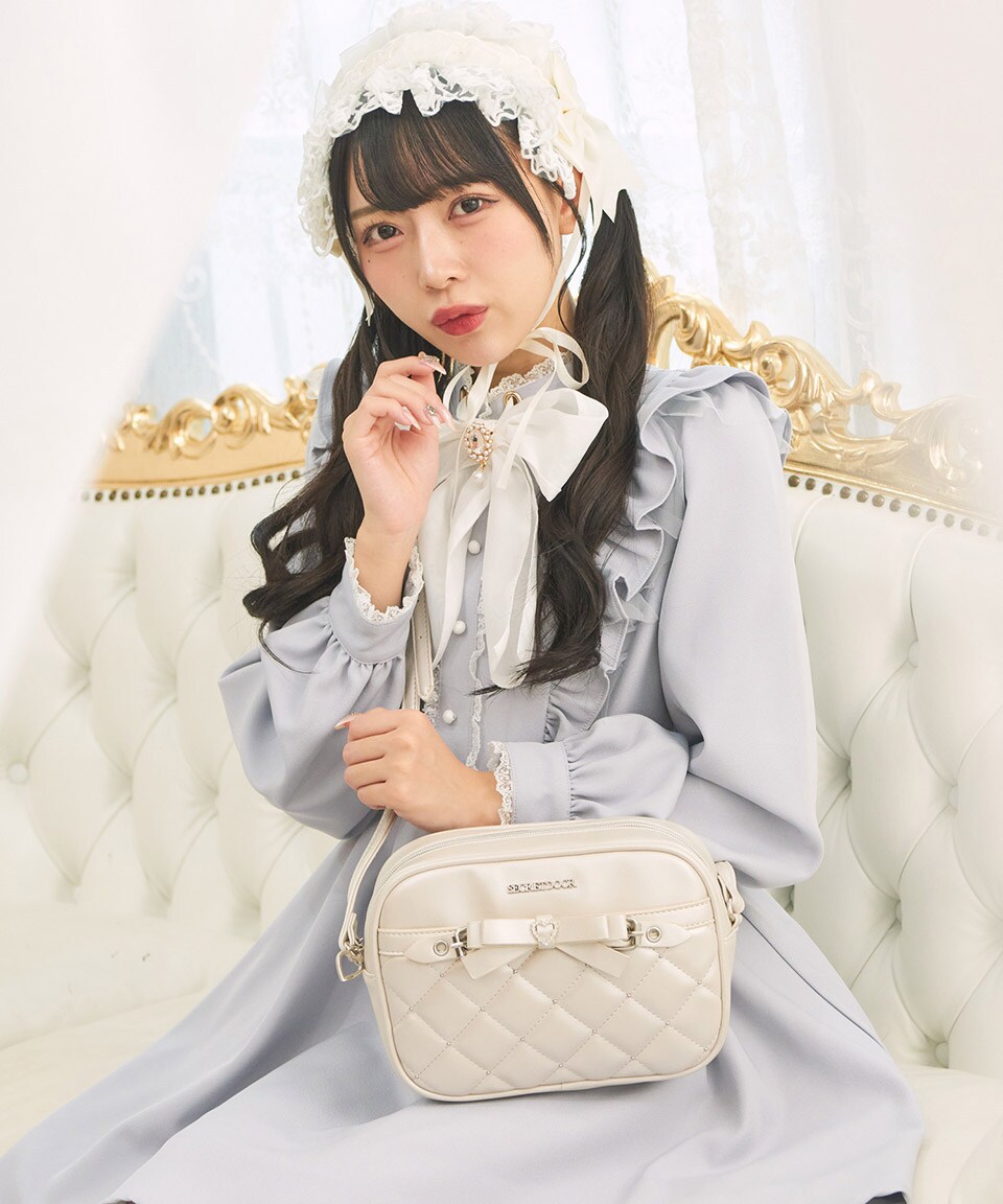 ショルダーバッグ キルティング スタッズ ハート リボン ビジュー