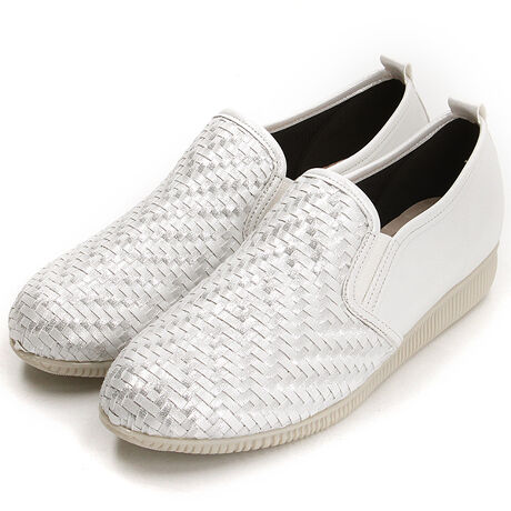 [^:3518]yF.Rayz`GtC`wSƂ߂pvXxrꂢɖĂĆAܐ悪ׂq[ėǗȂBႢ̂ȂȁEEEBȐɂłAMetal Roug̎ouhF.RayBl킢V[YRZvgɃfUC܂B{l̑ɍ،^ŗSnɂAtbgV[Yq[pvX܂ŖLxȃCibv葵Ă܂BLNŵqlɎxĂy{zV[YłBIItpŊ􂵂Ă閜\ACeBVvȃfjƍ킹lJWAȃR[fBl[g߁B@Ȑ̂炩ŗ͂̋z͂悭AɂȂɂɂ芴̂EFbW\[Ȃ̂ŒԗĂɂ̂ŁAʋΒʊwɂIXXłBEAbp[ɂ͍vgpĂA悭ɓ݂₷ȂĂ܂BX[Xfނ͏_炩ȕzŊ@AXG[hfނ̓ubVO̊ȒPȂłꂢɕۂĂ̂͂łBi͎₷̂ŁA戵E|ɂӂBfނ̓ÃLYVA܂͐Fꍇ܂BJȂǂŔGꂽꍇAFڂAꂪ₷Ȃꍇ܂̂ŏ\ӂB