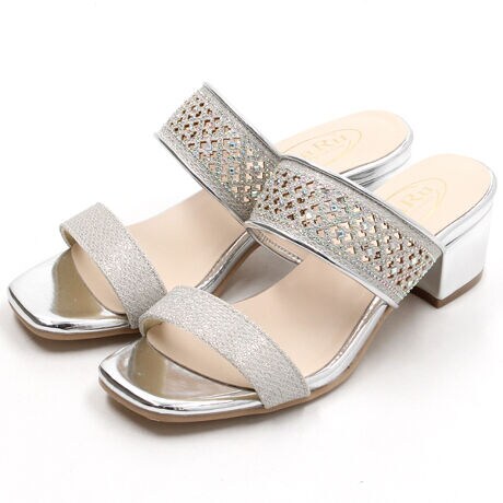 [^:5103]ymaaRuz}[w炵IIx̎ɍt@bVAP鏗̉łfC[gh܂ŗlXȃV[Y𒆐SɓWJĂ܂BĂ̓ɂ炫甽˂Ai`k[fBȃ~[B̂郋bNXɂւ炸2ohɂ҂tBbgāA₷łB悢̃q[ŁARȔrƈ芴܂Bאg̃XbLƂVGbgŏdȂ炸ɁAăX^CɃ}b`fjłAtAXJ[gEs[Xƍ킹ƔbOC͂BEAbp[ɂ͍vgpĂA悭ɓ݂₷ȂĂ܂B@X[Xfނ͏_炩ȕzŊ@AXG[hfނ̓ubVO̊ȒPȂłꂢɕۂĂ̂͂łBfނ̓ÃLYVA܂͐Fꍇ܂B@JȂǂŔGꂽꍇAFڂ肷ꍇ܂̂łӂB