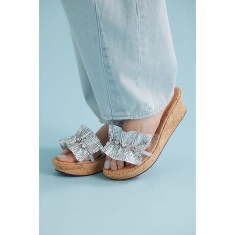 [^ԁF350IS137-7625]lC̃RNT_ɐVfUCoINXYAk[fB[PVCSTACCATO炵uAgȑ̃Xg[tbt{ɃrW[GKgȃfUCB\tgȑPVCɃvbgtH[̃RNq[Ōyʂe͐zǂׂɂ̂łBւ̈|ՌEjɂӂB