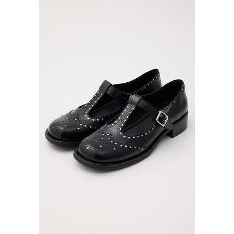 [^ԁF350IA148-8330]ghCNȁAgbhɂtF~jȃX^Cɂd󂷂}jbVV[YB_I̒`Vo[STACCATO炵Z̃fUCBTXgbvfUCxgEɂŒ肵ĂAJ[\bNX^Ccɍ킹ɂ悭V[Y킸Ă1łB