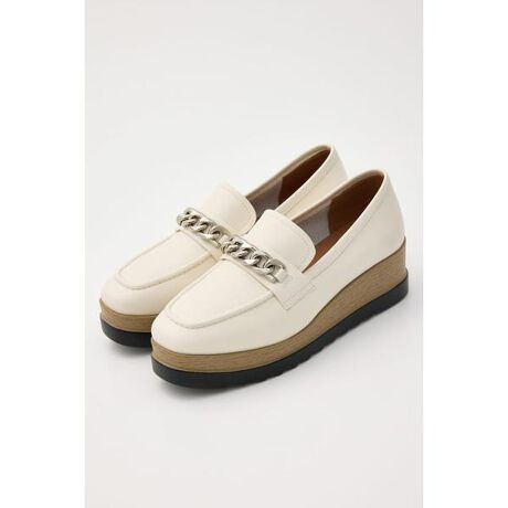 [^ԁF350IA148-8160]STACCATOԁV[YXő劈􂵂ĂAlČV[Yɂ̑Җ]̍\[VoBEbhEFbW~ubÑV[N\[[hŗۂɁBNVJŃGbŴ`F[ANZgBƗXb|^Cv~[t@[̂悤ȃ_ȃfUC|CgBmg[J[Ȃ̂ŃX^COI΂AfC[ɑ劈􂷂A߃V[YłB