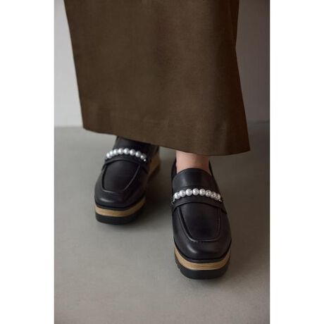 [^ԁF350IA148-8140]STACCATOԁV[YXő劈􂵂ĂAlČV[Yɂ̑Җ]̍\[VoBEbhEFbW~ubÑV[N\[[hŗۂɁBɐVfUC̃~j}ȃp[xgJWAɌȃvbgtH[V[YłGKgEiɖĂB[t@[fUCȂ̂ŃXb|^Cvŗ̂ꂵ|CgłB`F[̈|p[EXg[ւ̏ՌEjɂӂB