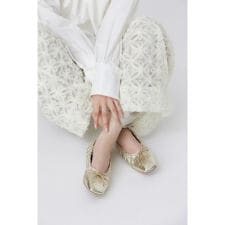 スタッカート(STACCATO)のスネークラップギャザーバレエシューズ