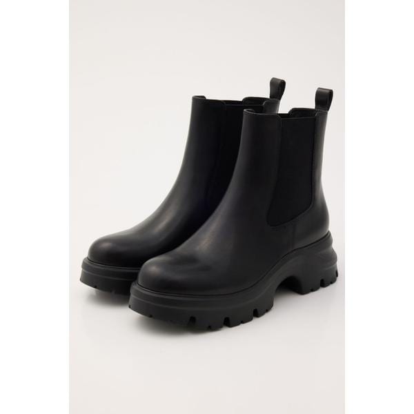 [�}���C]�`�F���V�[���C�g�\�[���u�[�c/�X�^�b�J�[�g�iSTACCATO�j BLK