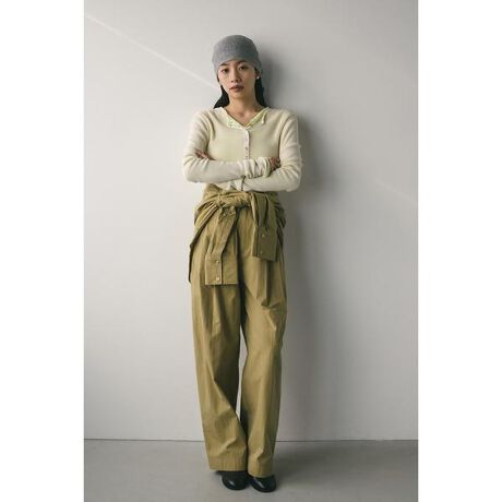 [^ԁF500IST31-3201]fg162cmilTCYpjgbvXƃpc̃ZbgACeBVcŃEGXg}[NłAVvȃgbvXłX^CO܂܂BVcCNŏiȃRbgiCfނgpĂ̂ŁAJWAłlȈۂɌĂ܂Btg̃[v̓Vcʂ₷悤Ƀ[v𒷂߂ɂƂĂ܂BXgb`ȂA₠By@z}VEHbV