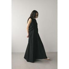 シャーリングギャザーワンピース