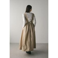 ディープVジャンパースカート