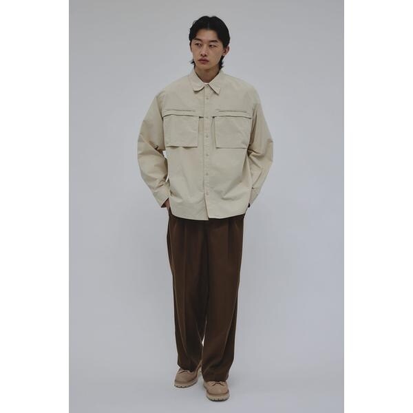 【新品タグ付き】IENA　イエナ　ラミー バンドカラーWポケット シャツ IENA（イエナ）の「ラミー バンドカラーWポケット シャツ