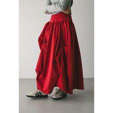 タックアップボリュームスカート