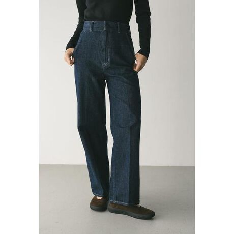 [^ԁF500IAS11-4671]fg170cmiMTCYpjRȃuXgHŃBe[ŴXg[gfjBZ^[vXfUCŔrɌĂ郂[hȈꖇłBȂAXgb`ȂBy@z}VEHbVfj̓ApɂސFƓȐFω܂BEJ⊾̎ԁApAN[jOɂđ̈ߗށAG݁AƋɐF܂BEEWFƂ̑gݍ킹͔ĉB