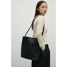 ワンハンドルトートバッグ