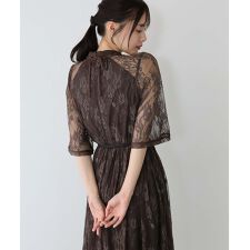 ブルーイースト(BLUEEAST)のバックリボンレースパーティードレス