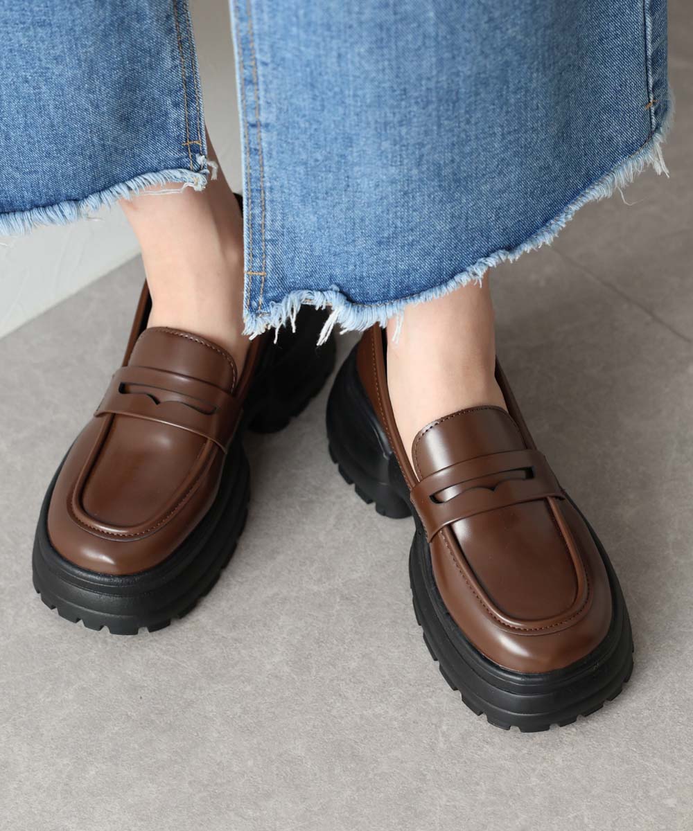 [}C]{[ꃍ[t@[/u[C[XgiBLUEEASTj uE