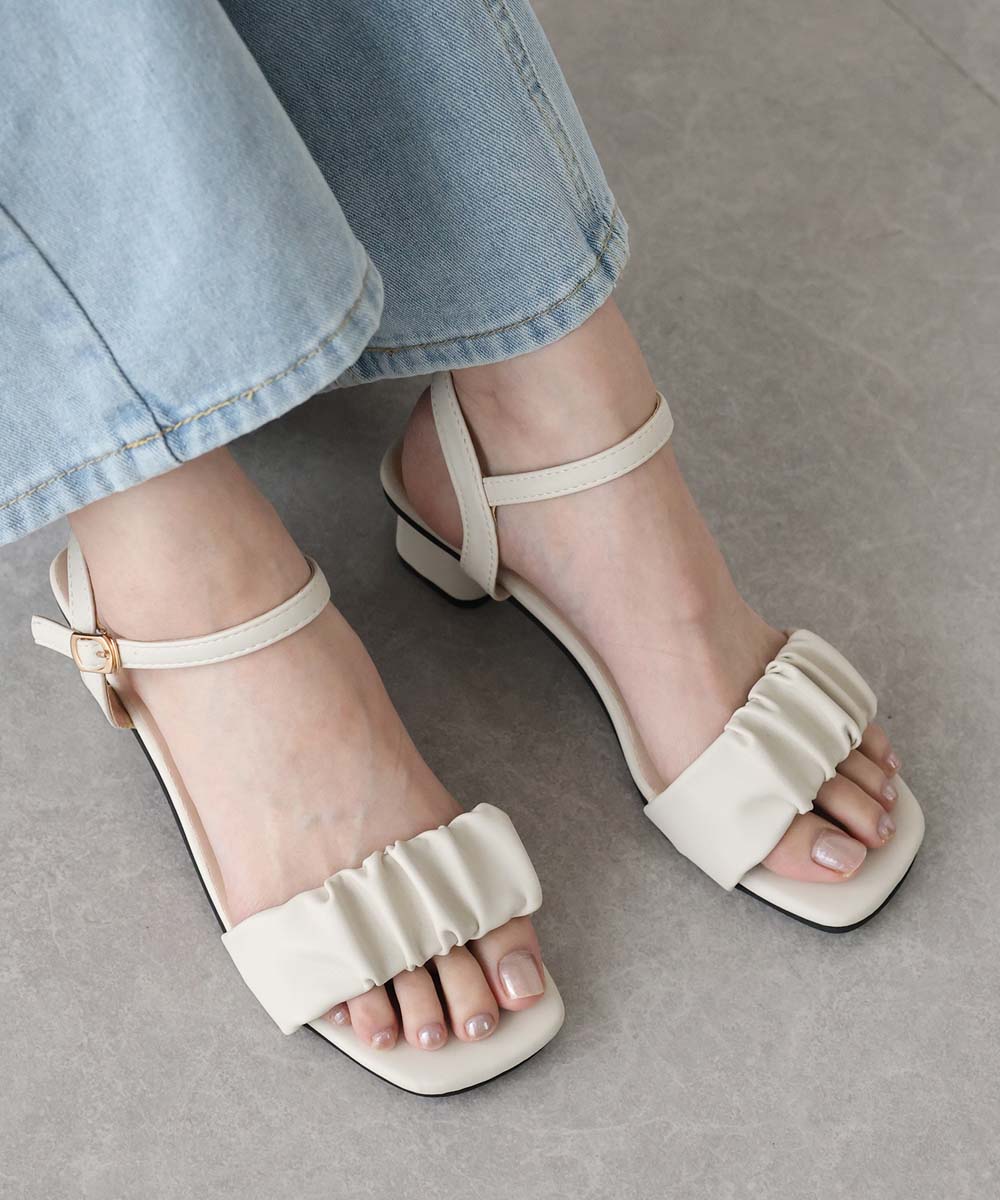 [}C]MU[XgbvT_/u[C[XgiBLUEEASTj zCg