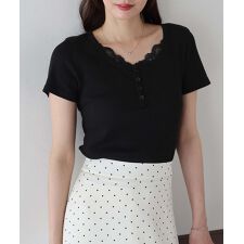 レース付ヘンリーネックTシャツ
