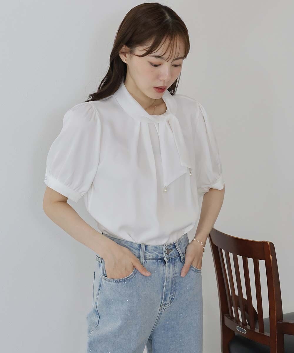 パール付きボウタイブラウス