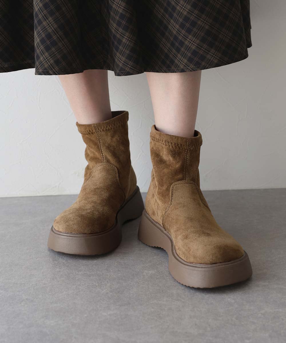 [}C]XEF[h\bNXu[c/u[C[XgiBLUEEASTj uE