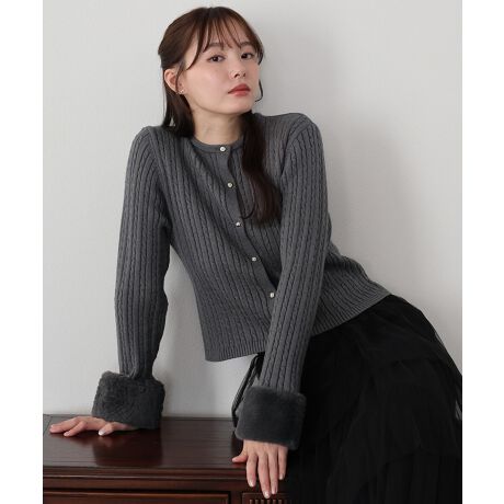 [^:3-1141]y2025AWzɂt@[V[YCNȕ͋C̃jbgJ[fBKyPOINTzP[ujbg̃J[fBKɋGߊ̂t@[gbvXBقǂ悭RpNgȃVGbgŒԂꂵɂAꂢ߂ȈۂɎdグ܂BS[h̃jAX`[tɁAiȃp[{^fUCANZgɂȂGKgȃC[Wo܂B邾ł̃R[fV[YCNȕ͋CɊiグ邨߂̃ACełBySTYLINGzHDƂĂ͂AgbvXoňꖇ邾łR[f܂DGACeB{[̂t@[̑݊ŁAVvȃpc^CgXJ[gɍ킹Ă؂₩ɁBfj킹ŃJWA_EX^CAiR[f܂ŕL􂵂܂BANZT[Ȃł؂₩ȃjbg͂o|V[ɂ҂łyDETAILztFCNt@[tp[jAX{^t{^J\yMzgF40.5F36.5F49ŏF57fgF167cmfށ|GXe72%, iC28%n炩ȔG̃P[ujbgf[ îCɓo^ ]J[̍ēגʒmAl̂m点AXgP_̒ʒmȂǂ󂯎邱Ƃł܂BēׂĂ܂̂ŁACɓo^Ēƍē׏GETo܂B[ uĥCɓo^ ]Vi̔ēׁA^CZ[N[|ŝm点ȂBLUEEAST̂ȏ󂯎邱Ƃł܂BЂo^EYɂAFATCYAfUCAfނ̎ύXꍇ܂BEfp摜͎Beɂ̐FƈقȂČꍇ܂Bî݂̉摜ۂ̏iɋ߂FƂȂĂ܂̂łmFBE̒[̃j^[ƖɂĂ͎̐FƈقȂČꍇ܂BȆ̂ӓ_͎戵\^OmFB