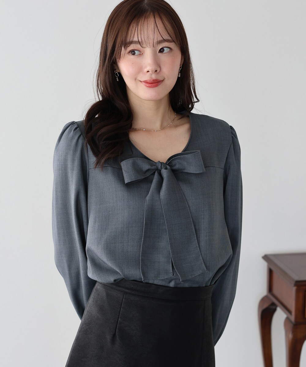 通勤】手書き風グラフィック柄 ボウタイブラウス＜洗える＞ | アン