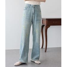 フラワー刺繍デニムパンツ | ブルーイースト(BLUEEAST) | マルイウェブ 