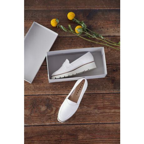 [^:M-002-101]FOREMOS@marcõACRjbNȃACẽvbgtH[[t@[BVvǋAiŐꂽtHɎdグĂ܂BI[V[YĒx[VbNȃACeł