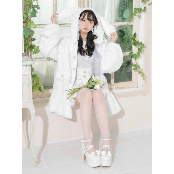 シナモロール レースアップファーブルゾン | ノエミー(NOEMIE