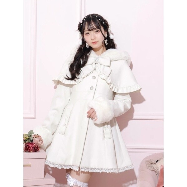 適当な価格 ドーリーフードケープフレアコート マルイ | ノエミー(NOEMIE) | ジャケット・アウター