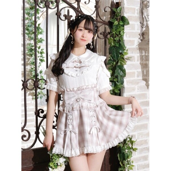 お嬢さんバックレースアップチョーカーネックカットソー