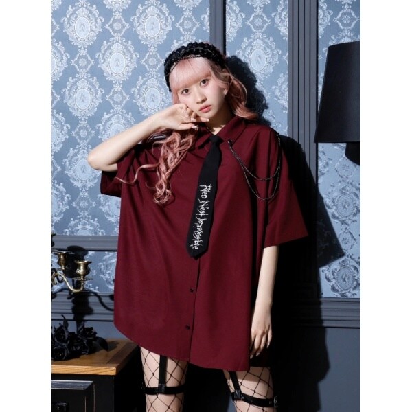 ネクタイ付きユニセックス5分袖シャツ | ノエミー(NOEMIE