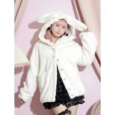 ノエミー(NOEMIE)のうさ耳ポケットハート袖スピンドルファーブルゾン