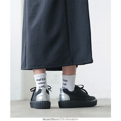 [^:I2477]Ńtbgȃ`L[\[Ńgh̃gX^CvbgtH[Xj[J[BgȔzFŃJbWX^CR[fK[[X^C̊OACeƂĂ߁BƂȂ̂Ɍyʂŕ₷ɂ͓̂IȈꑫByfށETCYzڂƂ͈ႢyʂňĂɂKȗSñXj[J[BJ[ɂĕ͋C̕ς鍂lXj[J[łB#REx^X