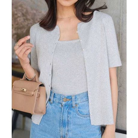 VvꂽujbgJ[fBKBp[{^؂₩ȈۂvXBŜ钅oXŃV[I΂Ȃ\ȈꒅłBC4702̃m[X[ujbgƍ킹ăATuƂĂ̒p߂łByfށETCYz肪ǂLk郊u҂݂ŁAKxɃtBbgSnQB{[glbN܂ƌĂ܂B{^JătɉHDA{^𗯂߂ĕiǂƒ񂵗͂̍ACełB#REx^X