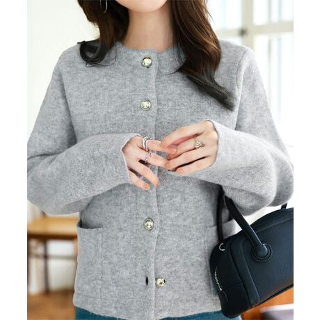 WPbgCNȃtH[}ojbgJ[fBtg̃_u{^GKgۗNVJȈۂȂJWAɂjbgWPbgBCgbvXƂĂCgAE^[ƂĂgIgiJ[fBKłByfށETCYzƂ݂̂jbgfށBWPbgfUCȂ璅SnŷȂ_炩́B񌳂͂Ƃm[J[^CvȂ̂ŃnClbN^[ggbvX킹Ƃ|PbgoCJ[ŉfBeB[fUC킢ꒅłB#REx^X