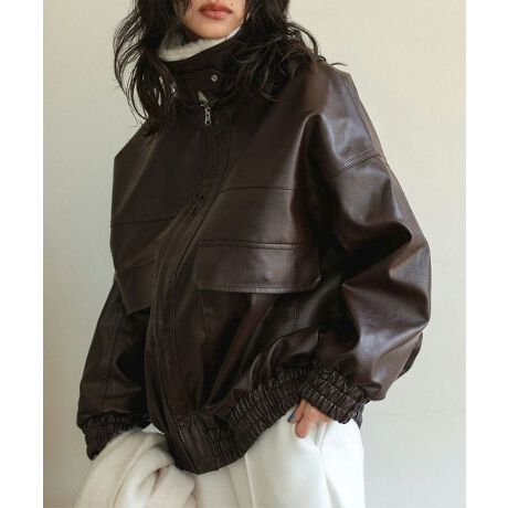 ƉHD邾ŃT}ɂȂ郌U[u]B悢I[o[TCYVGbgoꂽghX^CɁBÐh~bNXX^CÒAXg[gn܂ŗlXȃW̃X^Cɓޖ\͂łByfށETCYz炩Ȏ̃}bgȃtFCNU[gpBƂVGbgƋ݃fUCn[hɂȂ肷炵vXBtgWbv͊Jŕ\ωy߁A傫ȃ|PbgfUC|CgɁB킹₷x[VbNȃubNAuÊQFWJłB#REx^X