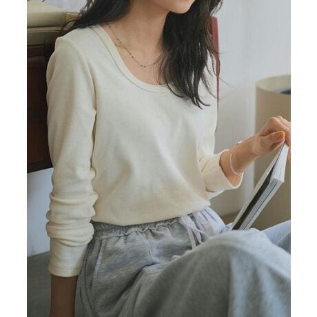 قǂ悭̍׃uJbg\[nŎdĂA[UlbNTVoByC7272z̃VGbg͂̂܂܂ɁA~׃ufނł荜Xg₷1ɃAbvf[gyfށETCYzM-XLTCY܂őIׂ3TCYȂ̂ŁAǧ^ɍ킹ĂD݂̃TCY܂Bⓧ͏o܂AzCgłCi[ɂ݂Xgb`Jbg\[fށB#REx^X