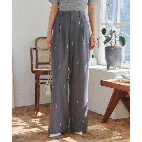 [^:M4186]؂₩ȔzF̉ԕhJANZgƂȂAiŏ炵c[^bNXg[gpcBEGXgJo[c[^bNfUCŁAbNX̂VGbgoAX^CĂ܂BEGXg̓SdlŁAKɂ̓MU[Ă邽߁ACɂȂ郉CEɂAȂXgXt[ȒSnŁyfށETCYz悢݂̐n̓OV[Y􂷂ACeŁAG߂킸Kɒpł܂BntĂAɂ̂ňSĒp܂Beɂ͕֗ȃ|PbgAobNɂ͕Ћʉ̃tFCN|PbgfUCƂăANZgĂ܂BVvTVcjbgAVcȂǗlXȃgbvXƍ킹Ēp閜\ACełB#REx^X