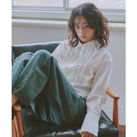 [^:C7426]؂₩Əi˔fUCVcBMU[Ղ̃tɃOJtX̃fBeB[fUCgĥꖇBJWALC߂ȒȂ͂AWPbgɍ킹Ēʋ΃X^CɂL}b`܂ByfށETCYzOX[uɒZ̃ghtHłꂵX^CAbvʁBRpNgȃV[gȂ̂łǂȃVGbg̃{g킹ƂoX悭ؚ݂ꖇBÂȂ肷X}[gȈۂŒĂl̃tF~jVcłB#REx^X