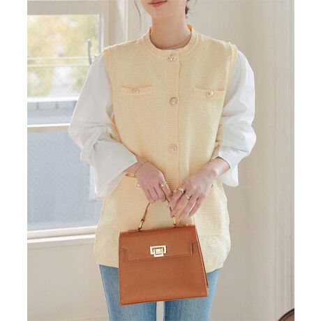 [^:N1172]ghCNȃC[hX^Cɂ͌ȂjbgxXgB{^̃ANZgoAWPbĝ悤ȌڂۓIȈꖇBAAVA[gbvXȂǃCi[ŕL񂹃V[YXŊ􂵂܂ByfށETCYzhC^b`ȃX|fBbVjbgfށB▭ȃTCWÕ{bNXVGbg͑̌^Jo[ʂꂵ`jbNB{^̊JňۂςAfC[g̒Ȃɕω点ĂjbgWłB#REx^X