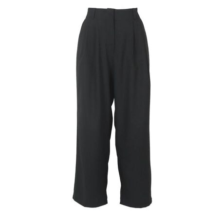 lCCtGT[ytR{zIׂ3䃊lCN^bNpcBrʂo^bNfUCŁAƂVGbgBD݂̃X^Cɍ킹ď䂪ÎׂŁAG߂V[ɍ킹ăR[fBl[gy߂܂ByfށETCYzlCNfނŁAy₩ŗȈۂɎdグ܂BVɂȂɂTbƂG͓IBEGXg̓obNSdlŁAꂢNɒȂ܂Bxg[vtŁAƊ̂钅ȂfC[ItBXJWA܂ŕL􂵂܂B#REx^X