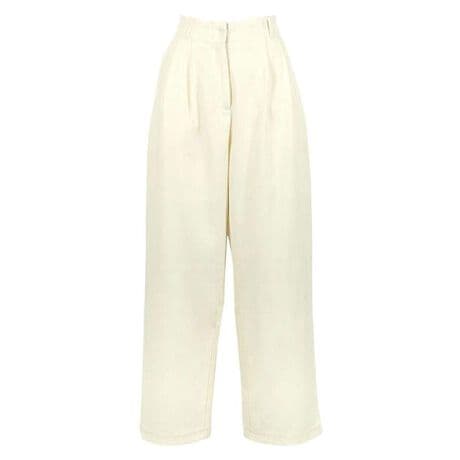 lCCtGT[ytR{zIׂ3䃊lCN^bNpcBrʂo^bNfUCŁAƂVGbgBD݂̃X^Cɍ킹ď䂪ÎׂŁAG߂V[ɍ킹ăR[fBl[gy߂܂ByfށETCYzlCNfނŁAy₩ŗȈۂɎdグ܂BVɂȂɂTbƂG͓IBEGXg̓obNSdlŁAꂢNɒȂ܂Bxg[vtŁAƊ̂钅ȂfC[ItBXJWA܂ŕL􂵂܂B#REx^X