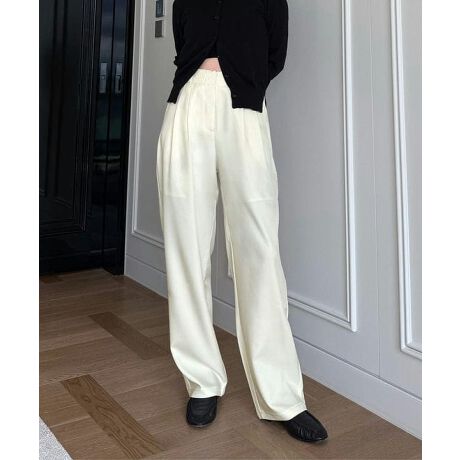 lCCtGT[ytR{zIׂ3䃊lCN^bNpcBrʂo^bNfUCŁAƂVGbgBD݂̃X^Cɍ킹ď䂪ÎׂŁAG߂V[ɍ킹ăR[fBl[gy߂܂ByfށETCYzlCNfނŁAy₩ŗȈۂɎdグ܂BVɂȂɂTbƂG͓IBEGXg̓obNSdlŁAꂢNɒȂ܂Bxg[vtŁAƊ̂钅ȂfC[ItBXJWA܂ŕL􂵂܂B#REx^X