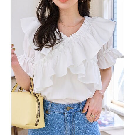 _ȃbNXɒf؂₩gbvXBMU[tNX{[~[ȃfUC̓m[}VlbNgbvXAItVAVAwV[ȔX^C܂Ń}`Ȓy߂oGRAuEXłyfށETCYz悢nVcfށB{[~[ȗ̃tȞ^CCɂؚBvtF~jɐUĂtɃJWA_EĂL}ꖇł#REx^X