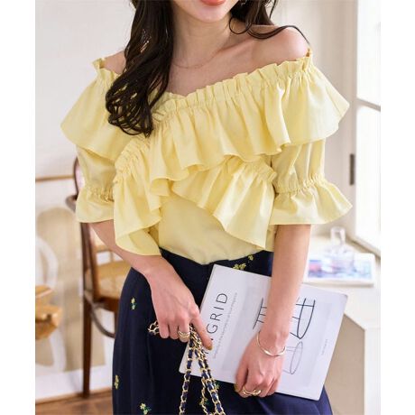 _ȃbNXɒf؂₩gbvXBMU[tNX{[~[ȃfUC̓m[}VlbNgbvXAItVAVAwV[ȔX^C܂Ń}`Ȓy߂oGRAuEXłyfށETCYz悢nVcfށB{[~[ȗ̃tȞ^CCɂؚBvtF~jɐUĂtɃJWA_EĂL}ꖇł#REx^X