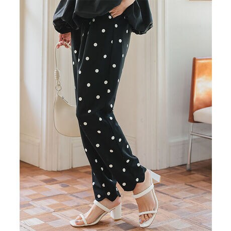 [^:M4205]iȕ͋C悤l̃NV[pcB̃XJbvfUCł肰ȂÂvX炵oBghƒ񂵗͂˔AꂽIVX^CɌȂC[W[pcłByfށETCYz_炩̂JbgW[[bgfށB{fBCEɂtȂ邳̌^Jo[ʂBEGXgS̃NȐSnON/OFF􂵂Ăe[p[hpcłBM/L2TCYWJ#REx^X