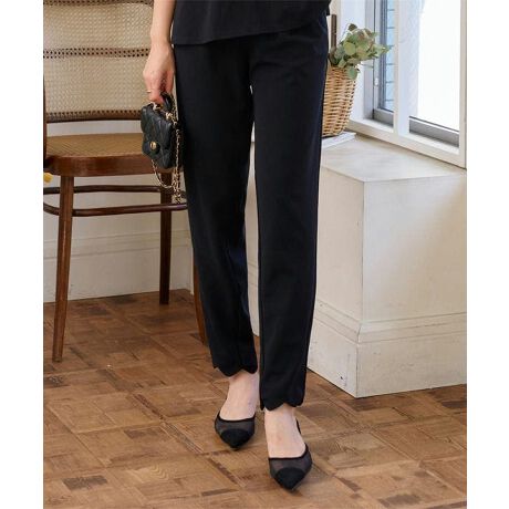 [^:M4205]iȕ͋C悤l̃NV[pcB̃XJbvfUCł肰ȂÂvX炵oBghƒ񂵗͂˔AꂽIVX^CɌȂC[W[pcłByfށETCYz_炩̂JbgW[[bgfށB{fBCEɂtȂ邳̌^Jo[ʂBEGXgS̃NȐSnON/OFF􂵂Ăe[p[hpcłBM/L2TCYWJ#REx^X