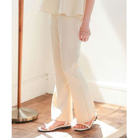 RȃCŋrĂgZ^[V[tApcB[߂̌ҏƃZ^[V[c̃CƂrVGbgo܂BɂĂ₩ɍLtACтɂȂ₩ɗhꏗ炵炩vXBɍ킹▭ȏ䊴ŃtbgV[YłiɐȂꖇłByfށETCYzEGXgʒu͂⍂߂ɐ݌vĂ莩RƍʒuăX^CAbvĂ܂Bqbv⑾͂ƌȂ琞ɌĊɂ₩ɍLtACr̃CE₳Jo[BؚȃV[Y₫ꂢ߂ȃgbvXƍ킹Εî鏗炵tF~jR[f܂BIׂ3TCYWJB#REx^X