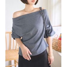 オフショルダーTシャツ [C7580]
