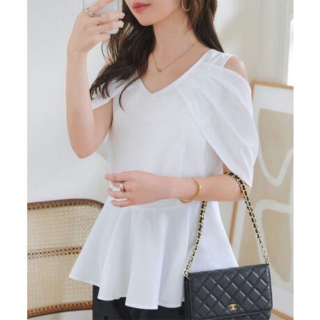 [^:C7493]l̃fB[ӂI[vV_[uEXBJfUĈ肰ȂFۂAƉؚB̊̂郁nVGbgňꖇŒf؂₩͂̃yvgbvXłyfށETCYzĂƂ_炩ȃuEXfށBVlbNlC̃yvŏ炵Ă̌^Jo[˔fBeB[fUC360xǂ猩Ăڂ䂭BTChWbvdlŒÊ₷̈ꒅłB#REx^X